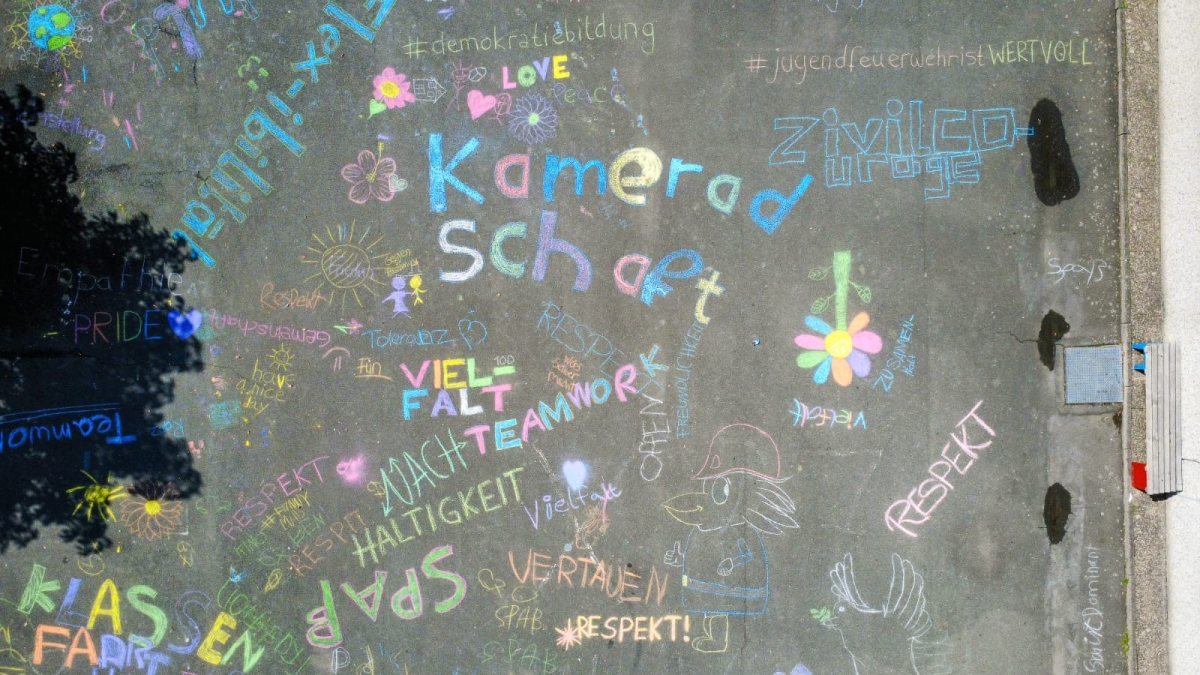 Kreidebild-Jugendfeuerwehr ist WERTvoll
